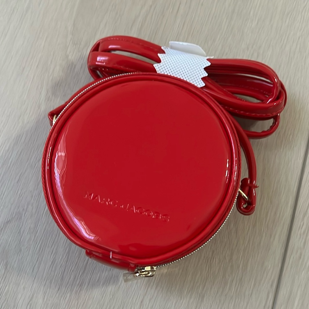 Marc Jacobs Mini 4 Round Red Patent Leather Cosmetic Bag Purse Crossbody